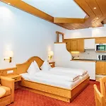 アパート Appartments Bergland *